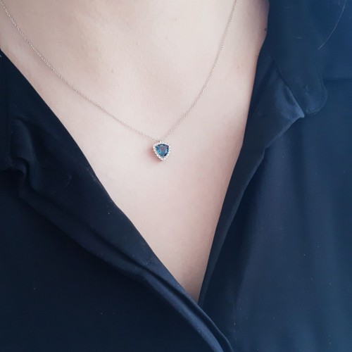 Λευκόχρυσο σετ κοσμημάτων Κ18 με London Blue Topaz και διαμάντια