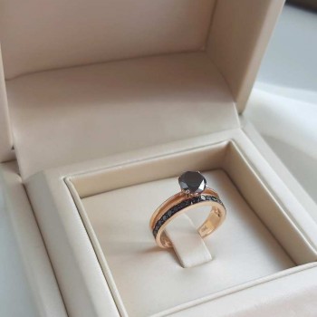 Μονόπετρο δαχτυλίδι από ροζ χρυσό Κ18 με black diamonds