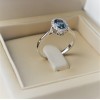 Λευκόχρυσο δαχτυλίδι Κ18 με London Blue Topaz και brilliant